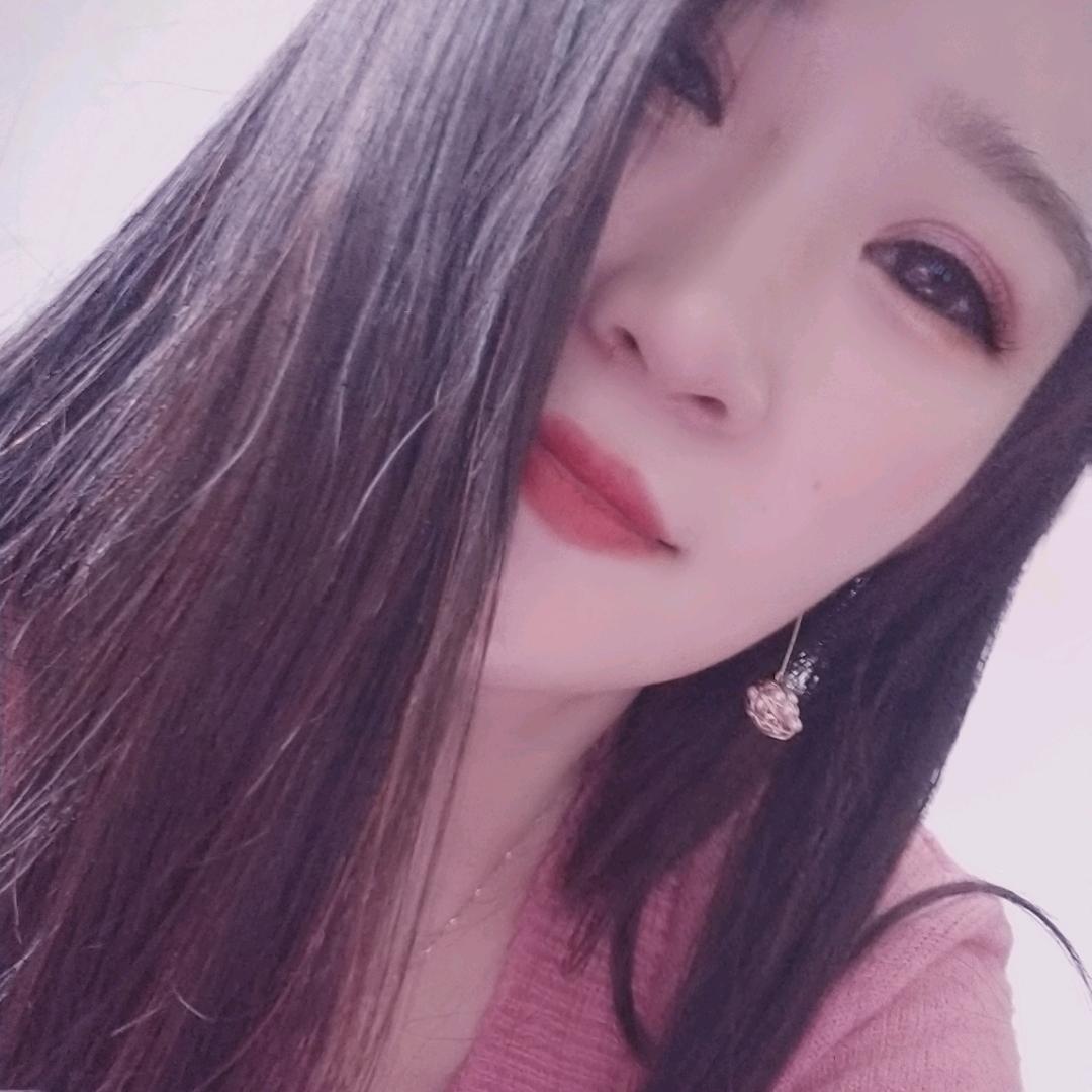 虞美人月月