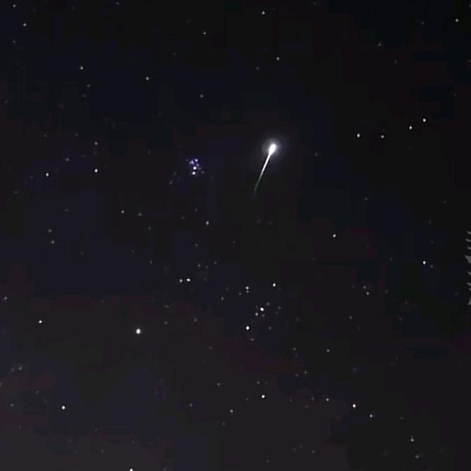 该洗牌了