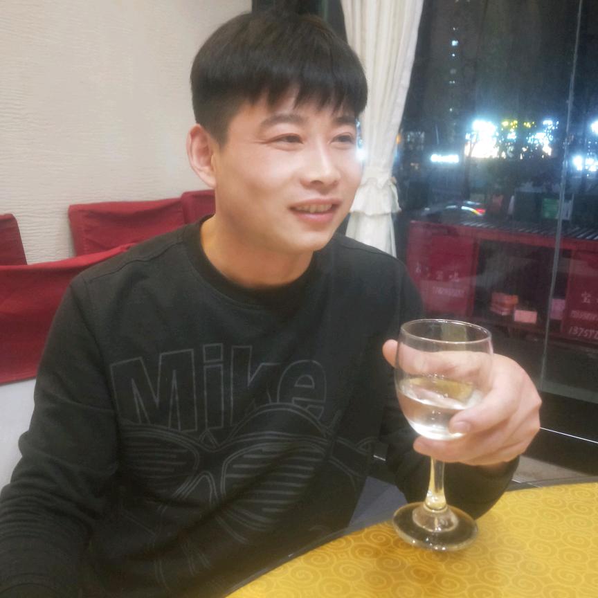 强哥3371789
