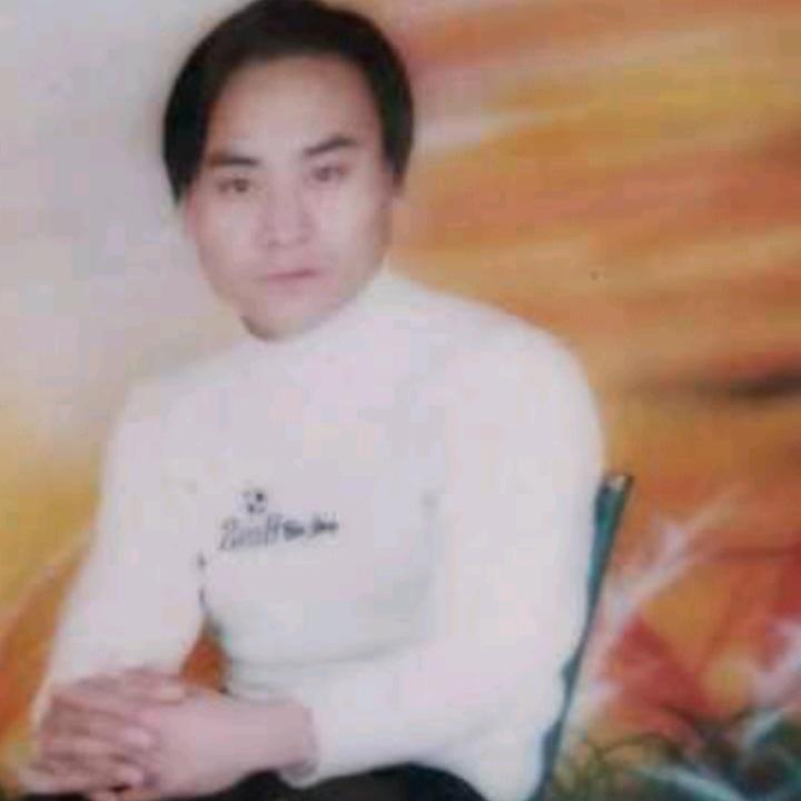 张贵文