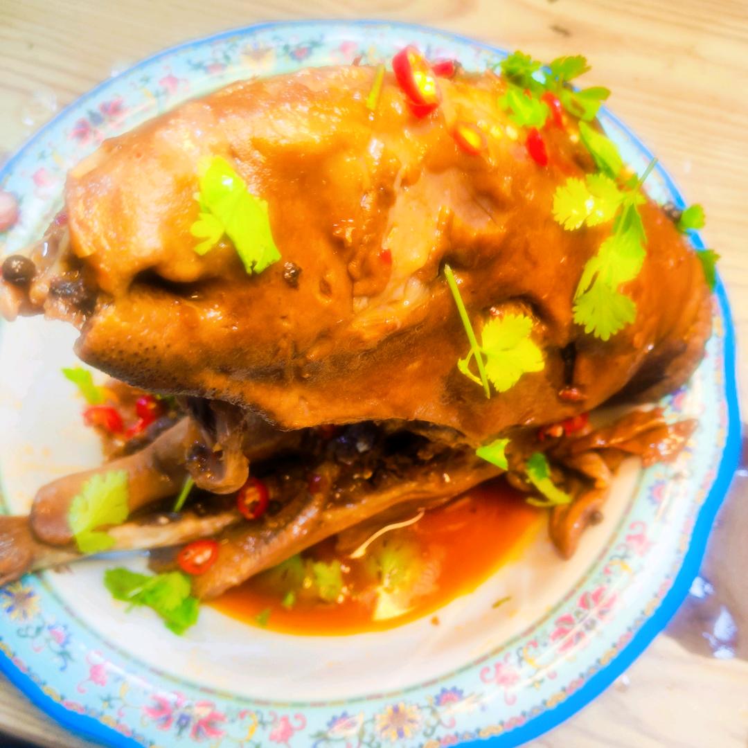 叶城县客人卤味熟食店