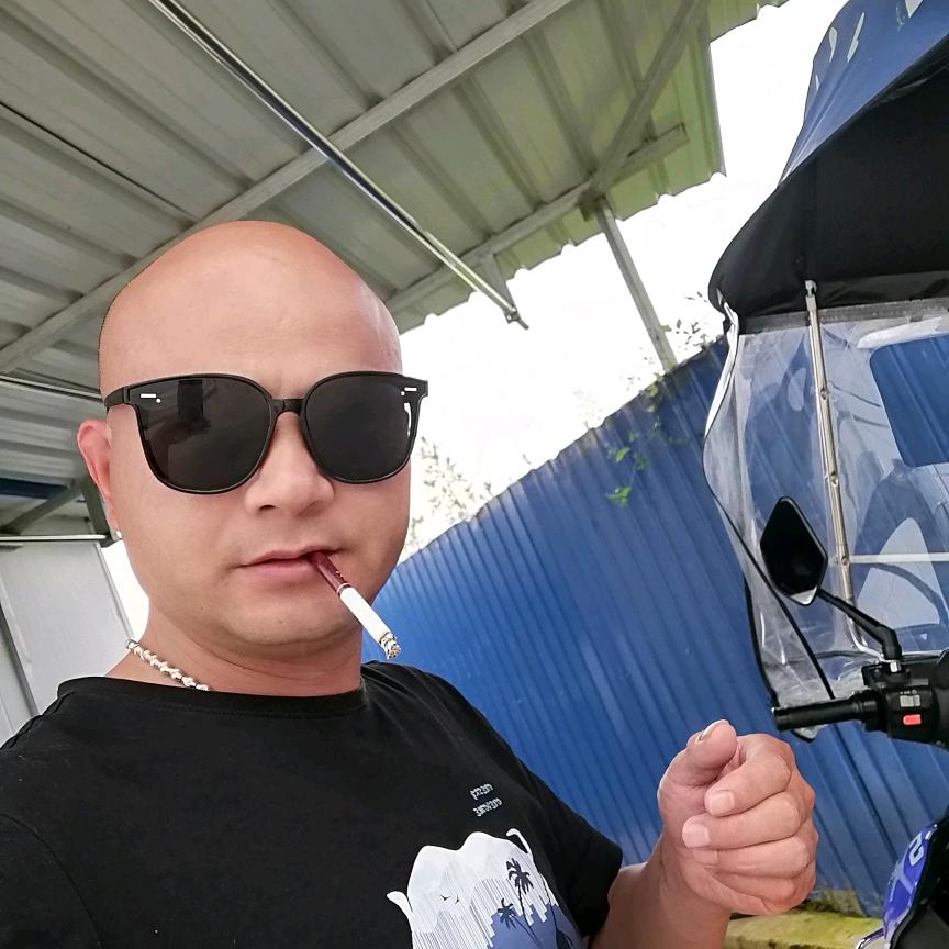 刘辉