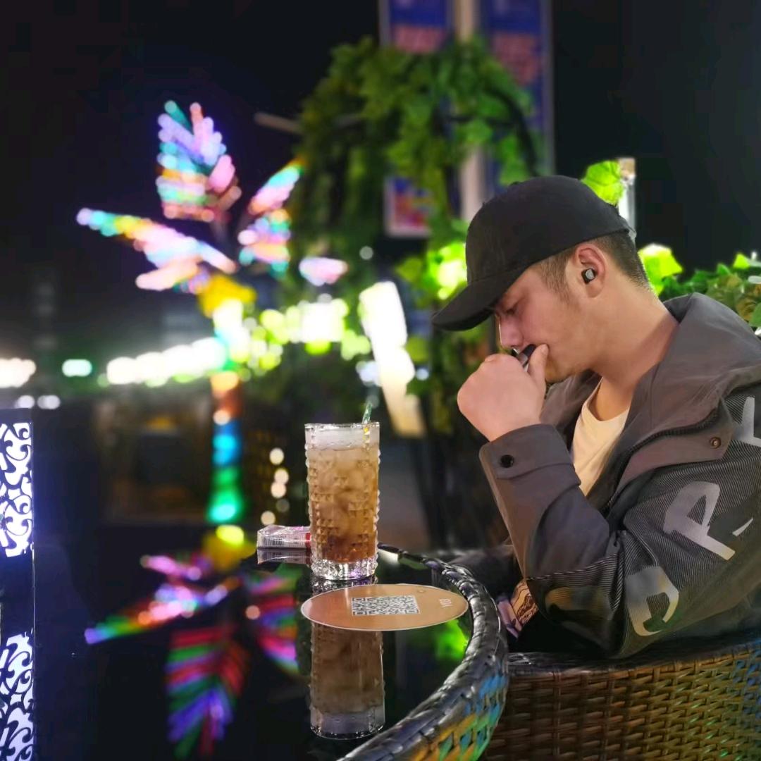 泡得到的淞哥