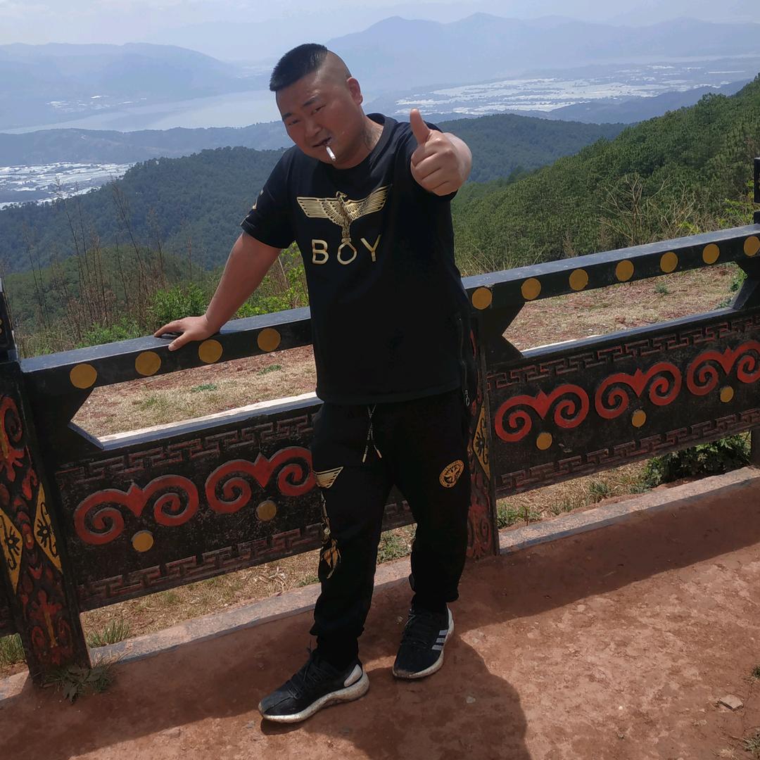 川M☜☞小老头