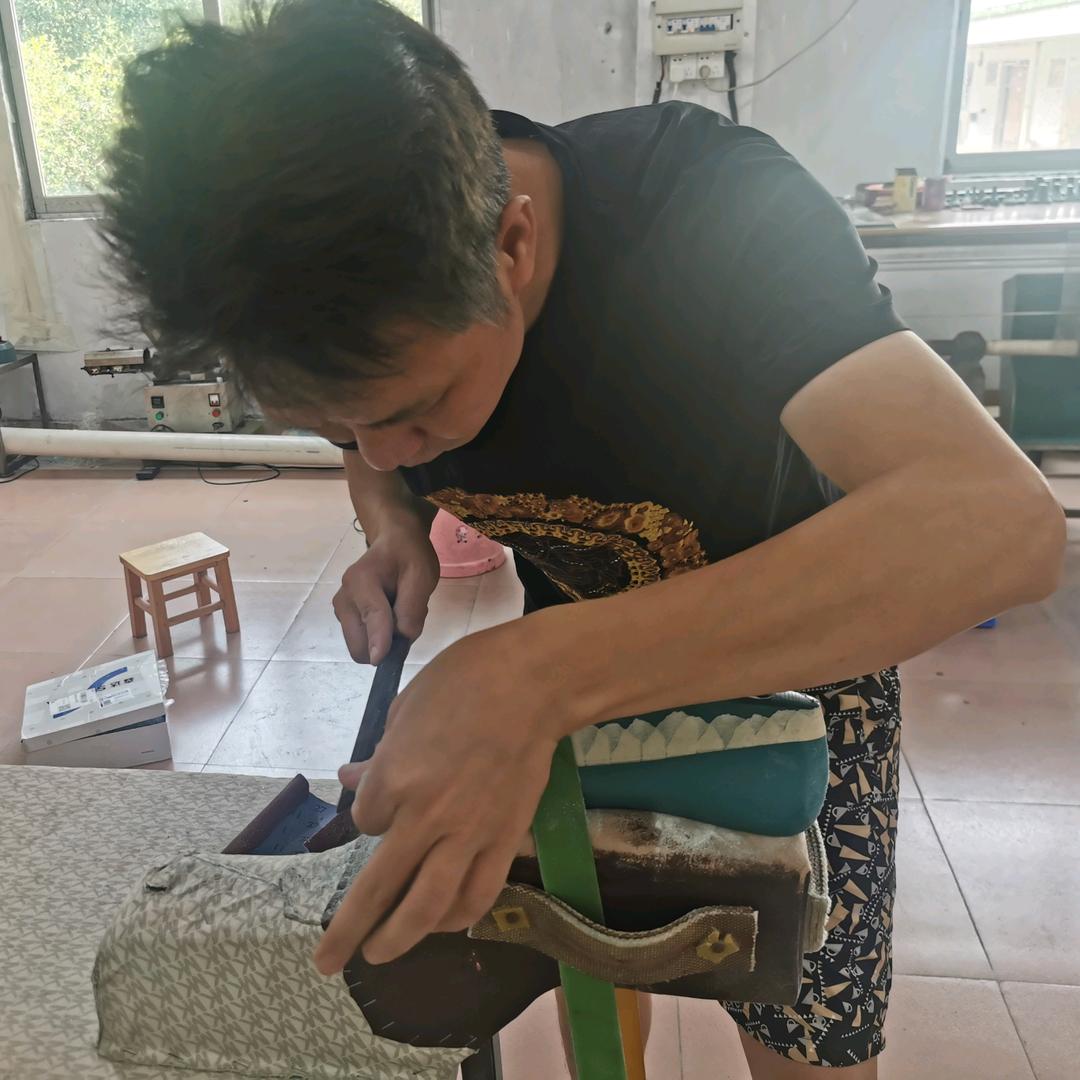 九千女鞋工作室