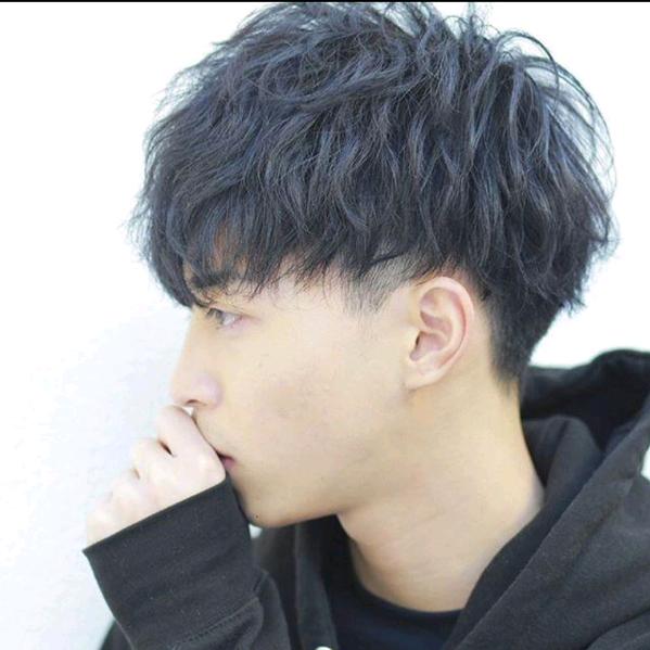 发型不能乱