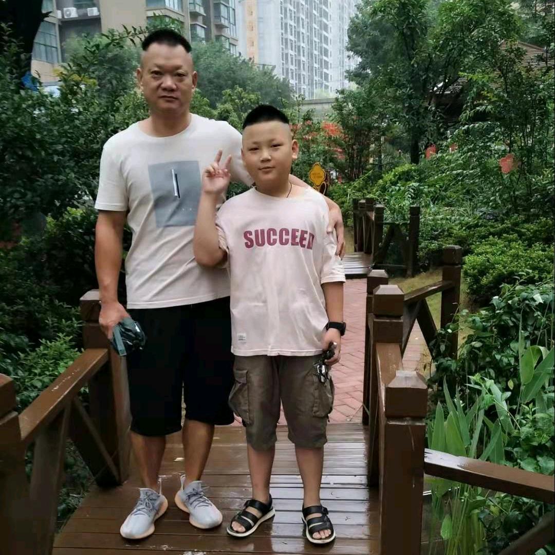 毕超
