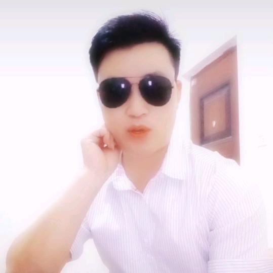 《卢家三少》大号