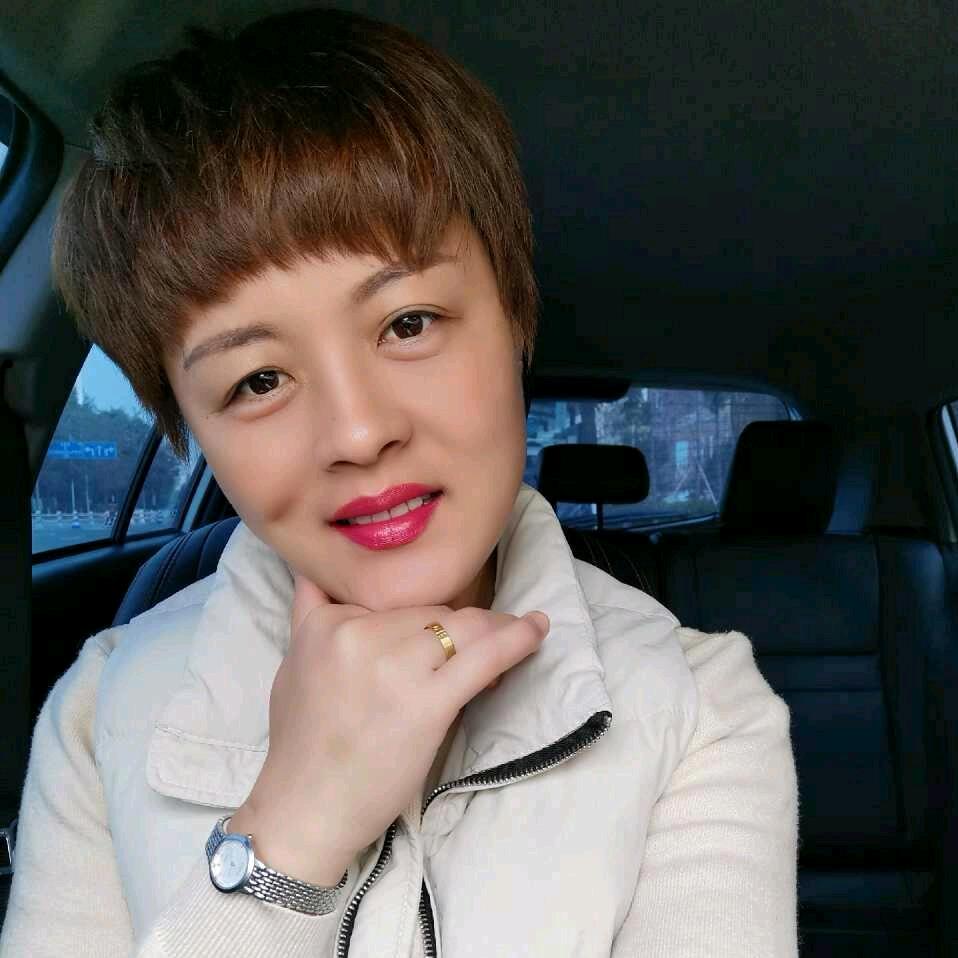 小白妮