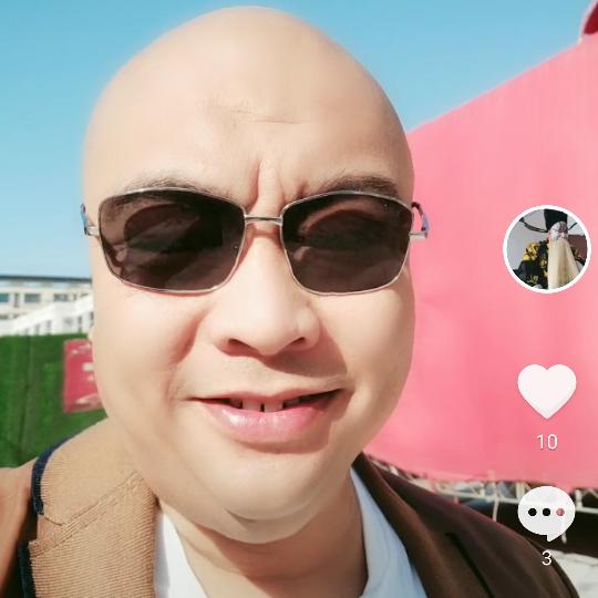 耿刚！主持人
