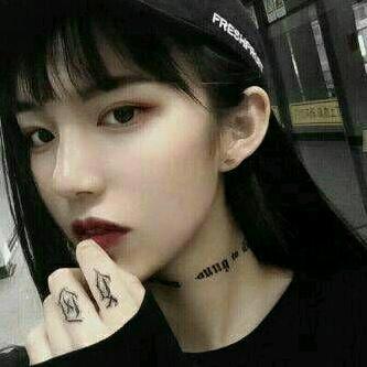 巴央