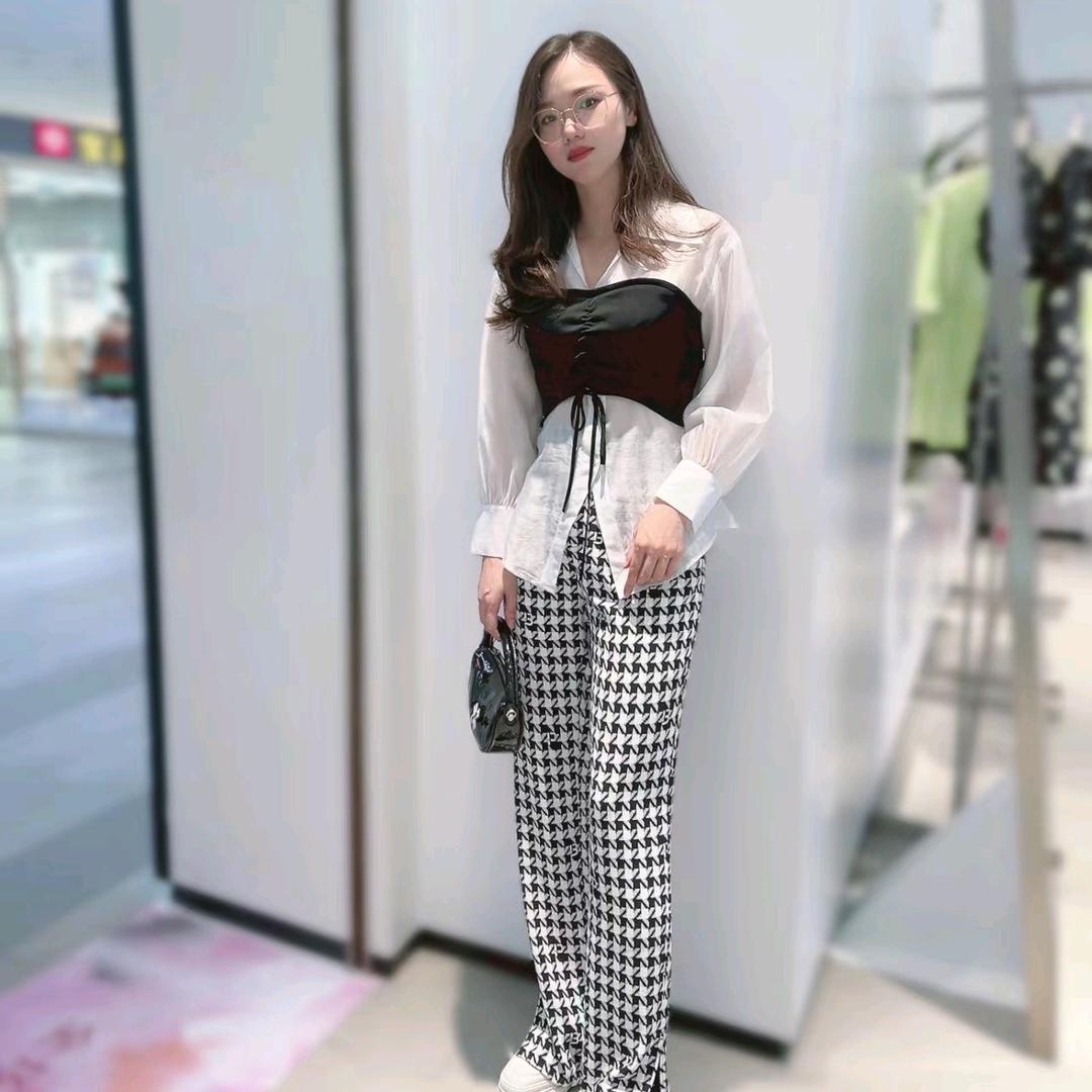 直过三弦汽车用品旗舰店