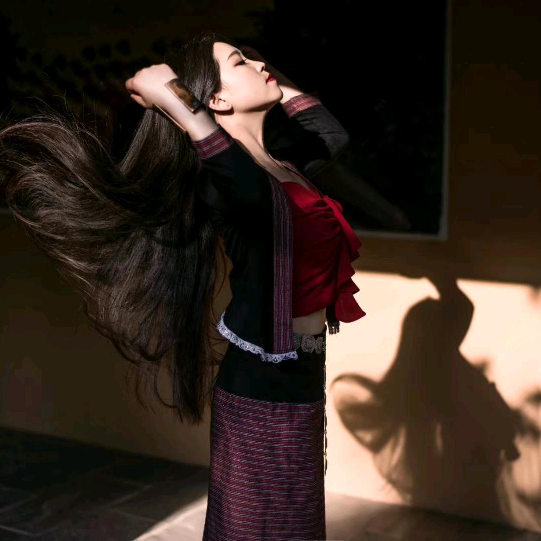 是  小李老师 丫丫