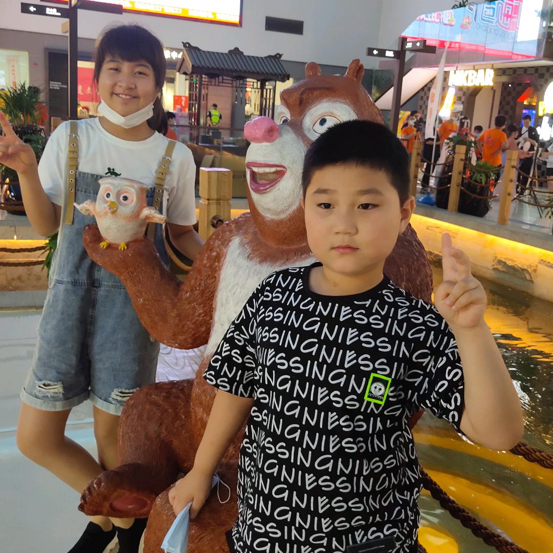 两个宝贝的妈妈
