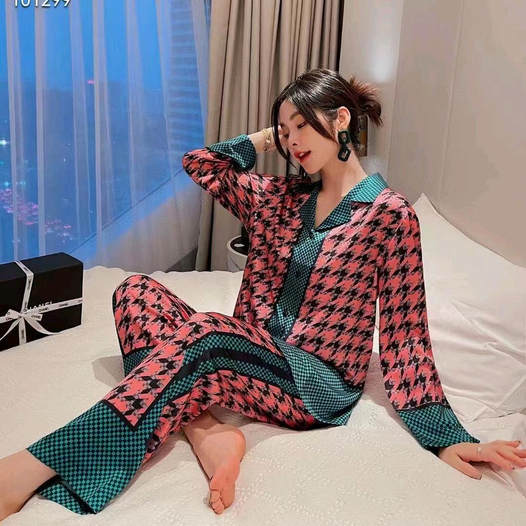 满满意小店腾亭服饰