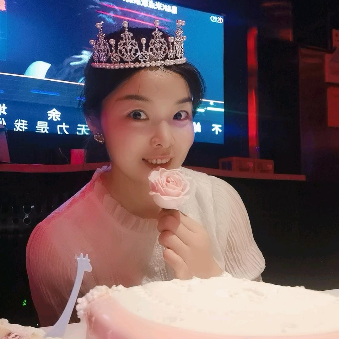 爱霏