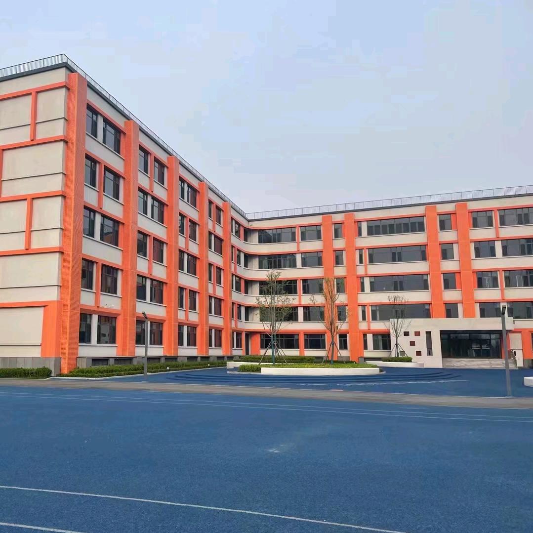 三河市燕郊润德高级中学