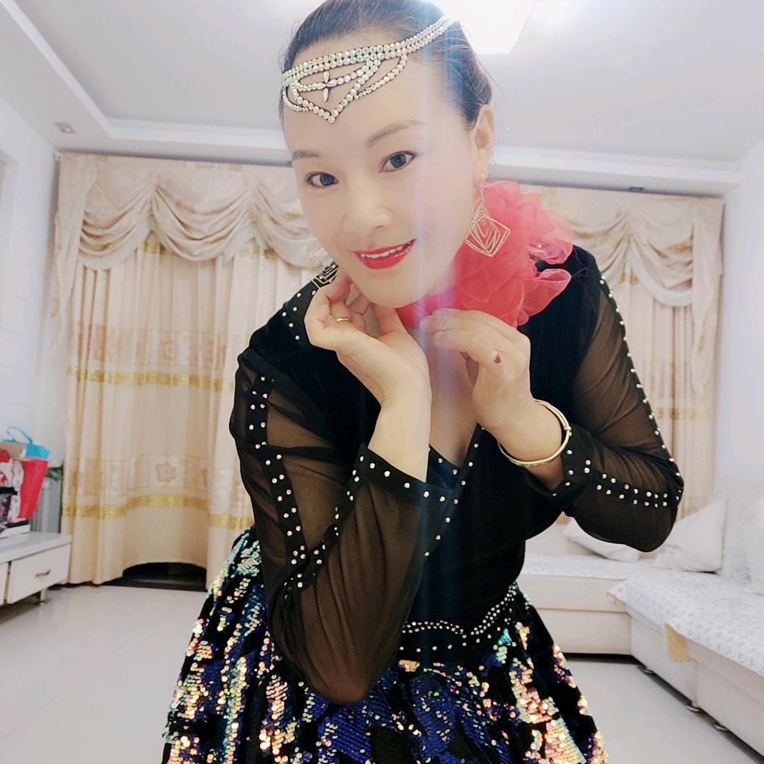 心和制衣舞蹈服工厂店