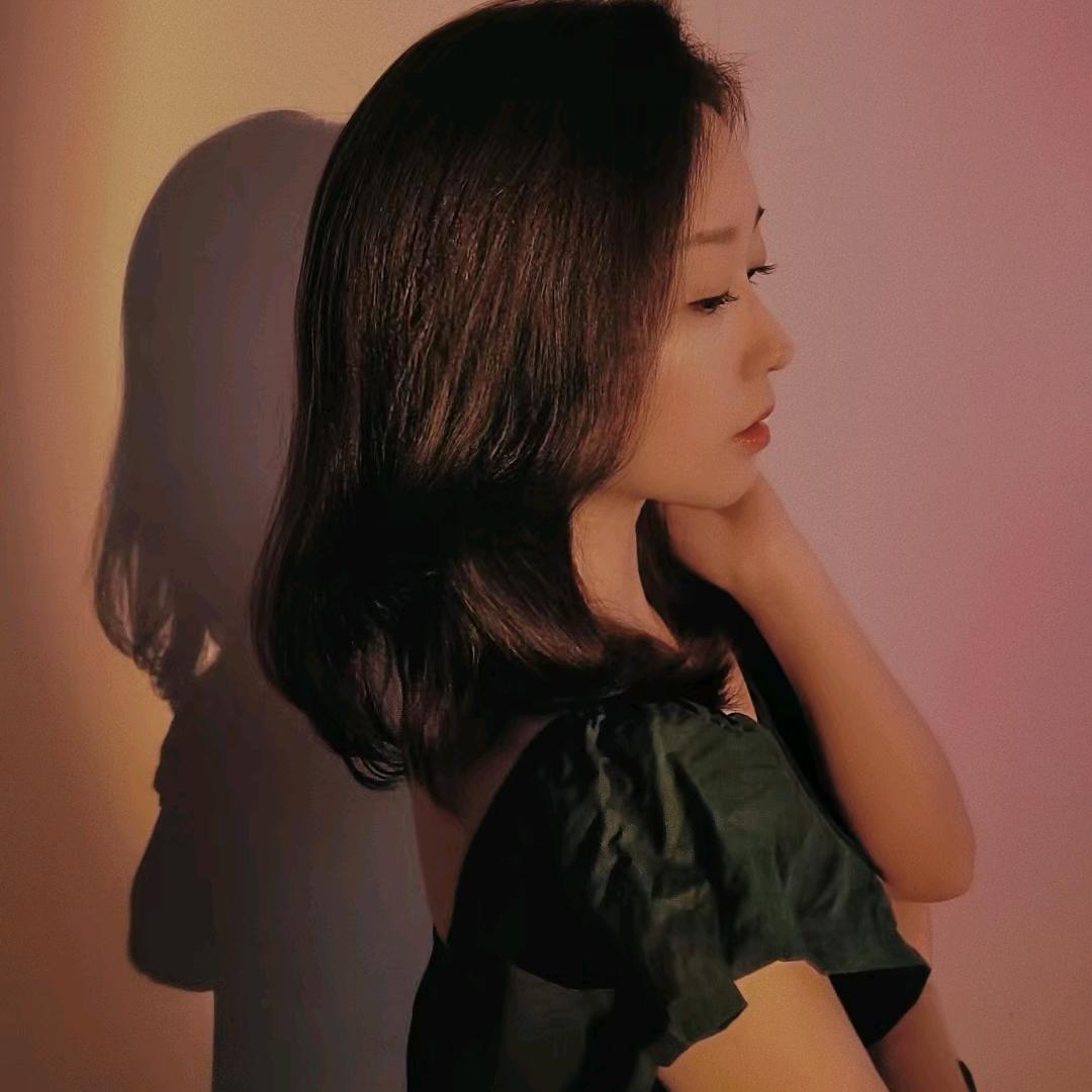 罗西魂.