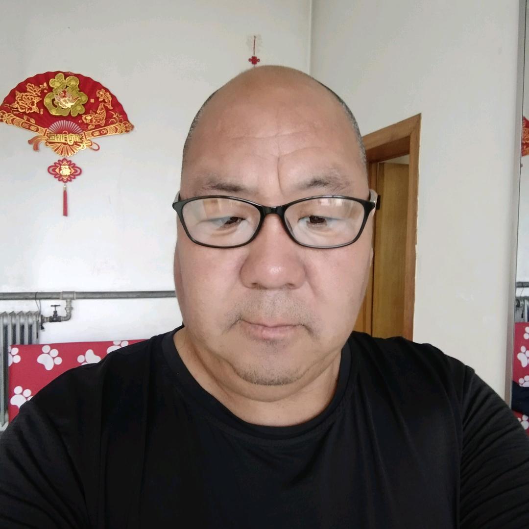 黑少