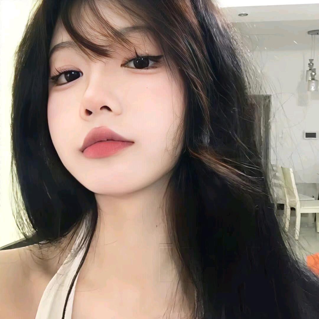 秦苒
