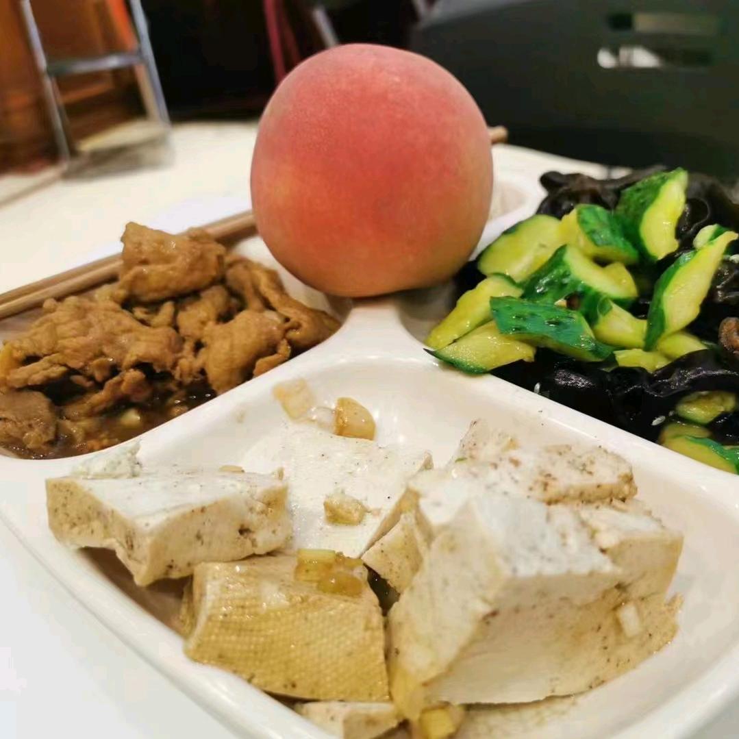 哈密瓜味的双皮奶