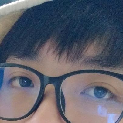 抱箍肉同学头像