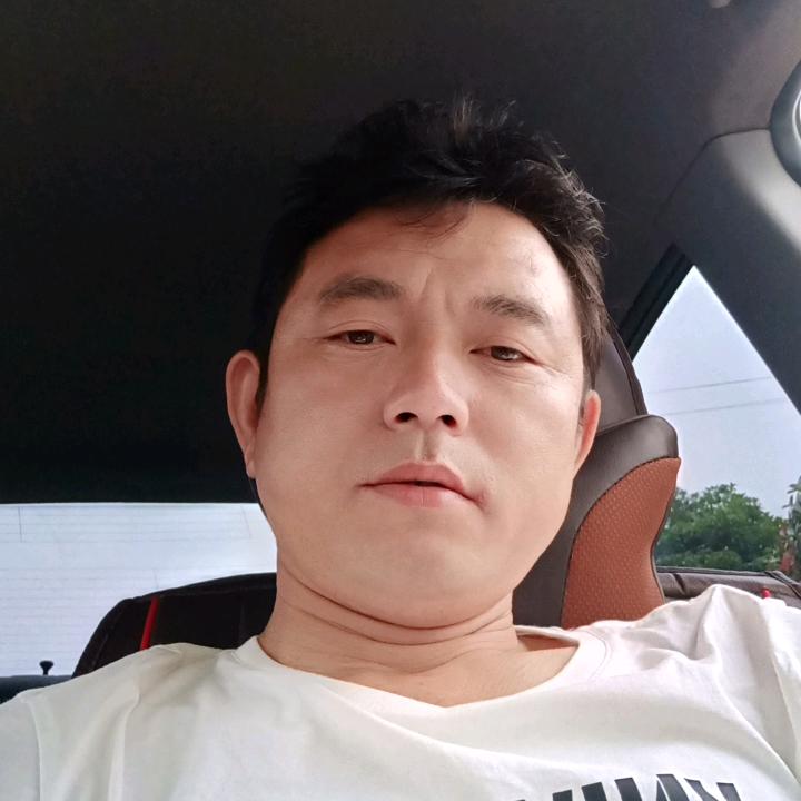 钓鱼人