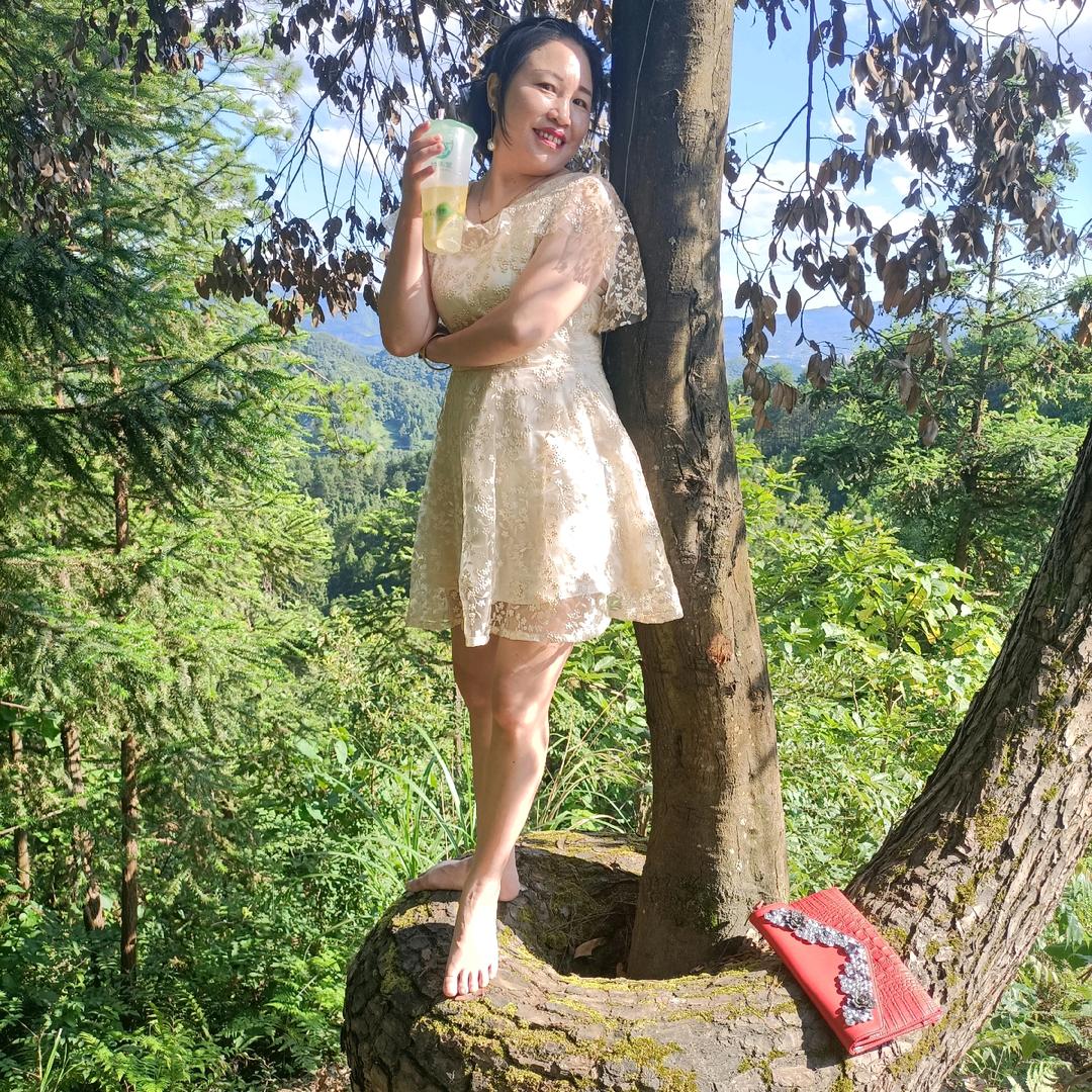 爱与哀愁