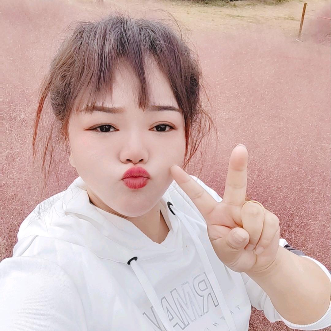 小胖妞