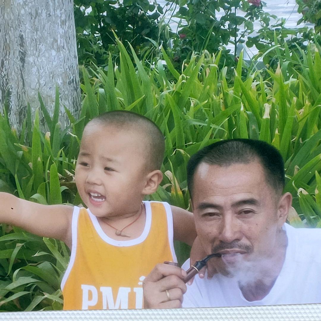 曙光在奋进