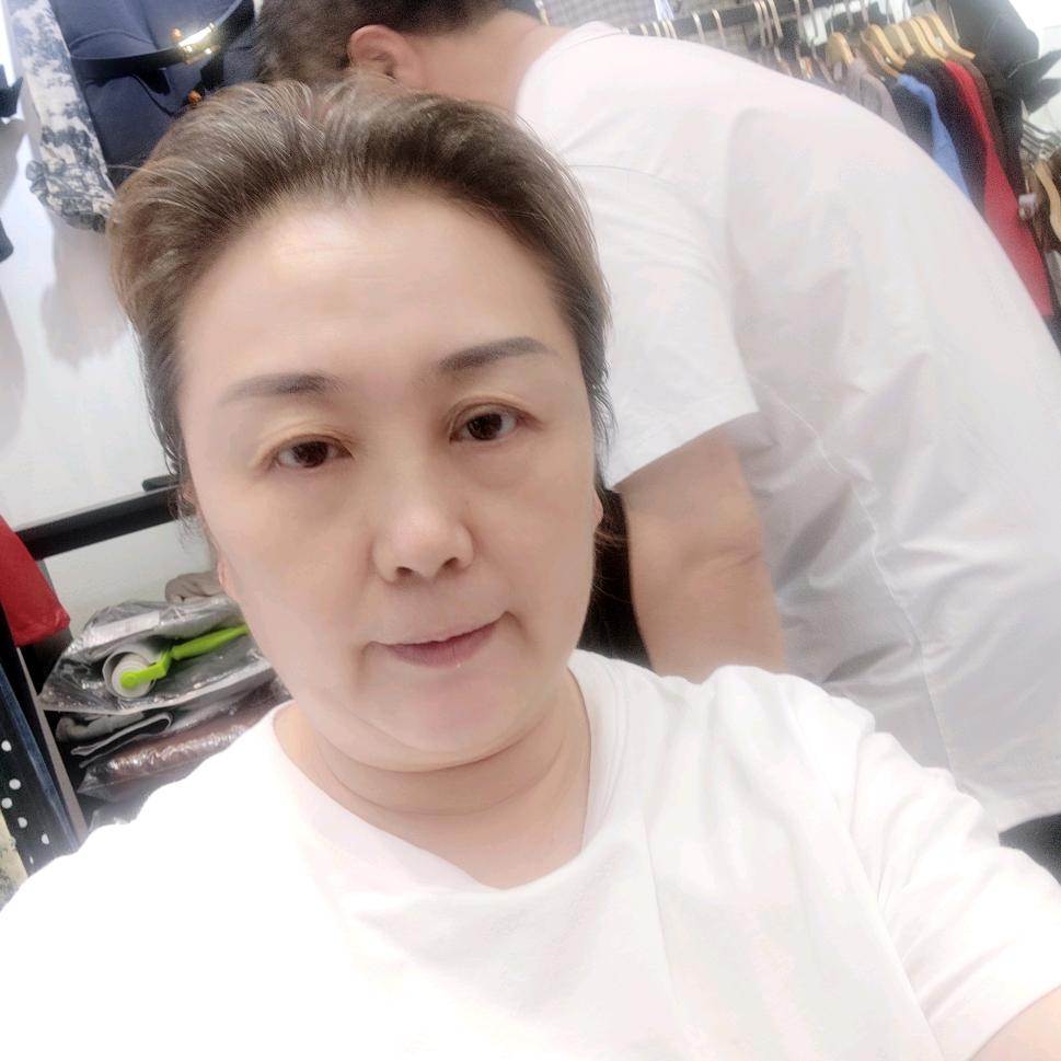 上昌圣隆欧韩服饰店