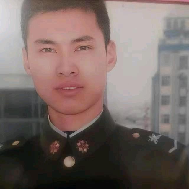 老兵卖壁布窗帘（海拉尔七特丽软装）