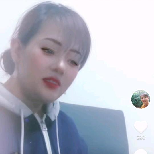周琼