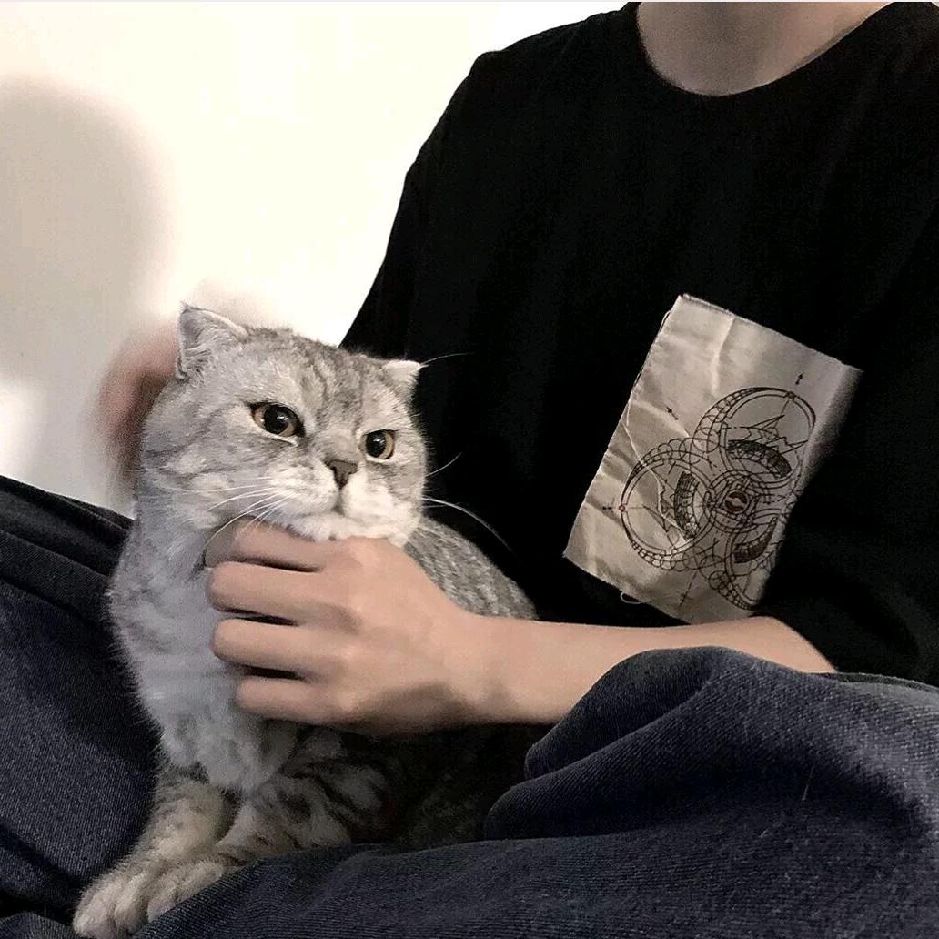 ❀