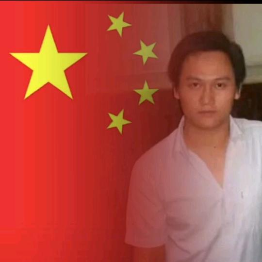 遇蛇撑伞装许仙
