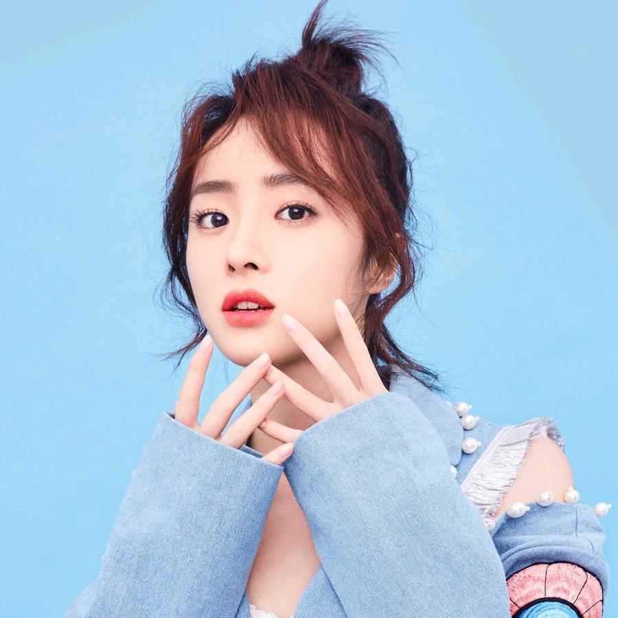 是隔壁女王！👸💋