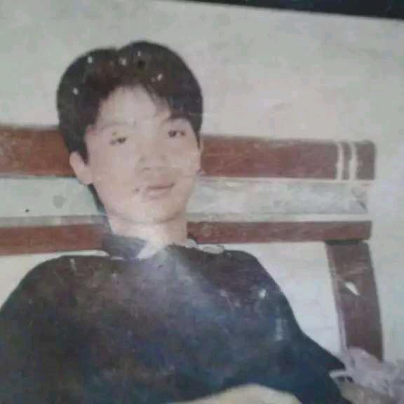 伟华