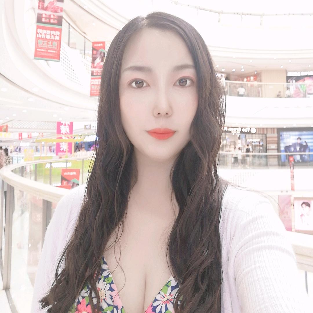 甜蜜小猫咪