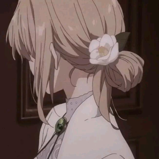 莤茜