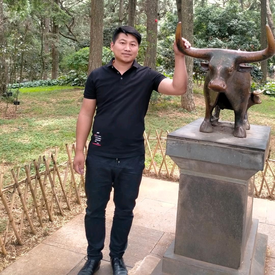 专业定做KTV 酒吧沙发不锈钢茶几