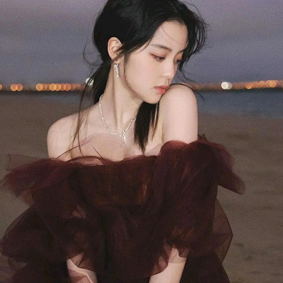受伤的女人