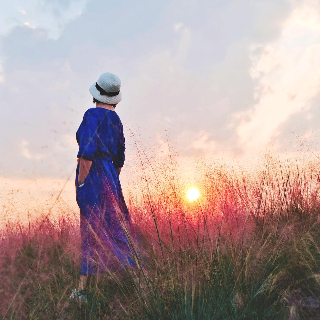 莉姐（凉城利川避暑）