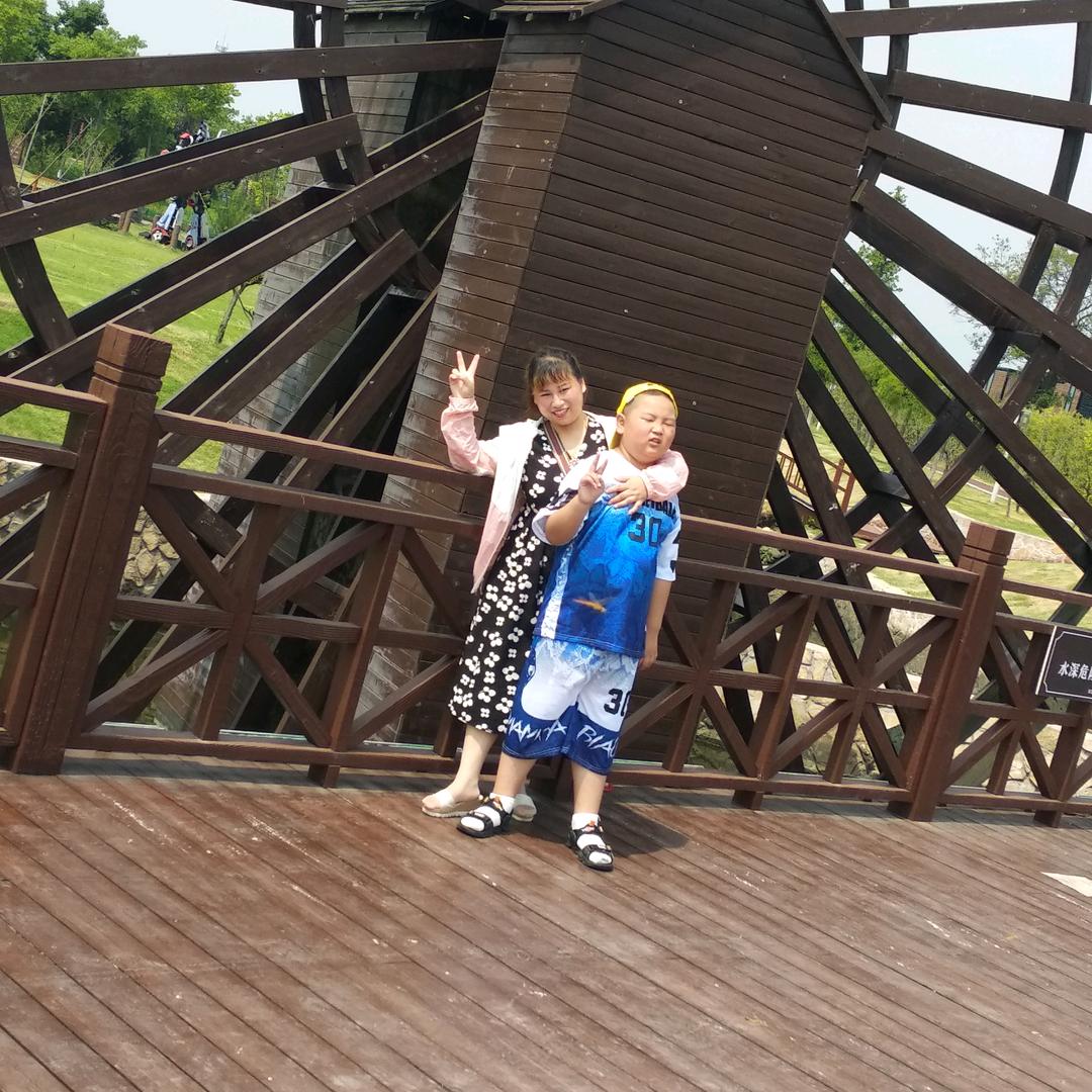帅小然妈妈o(≧v≦)o😜😜😜