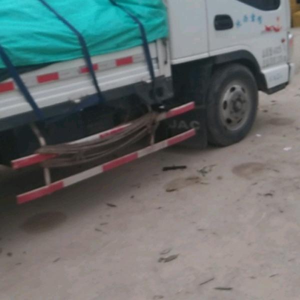 骑着蜗牛上高速。