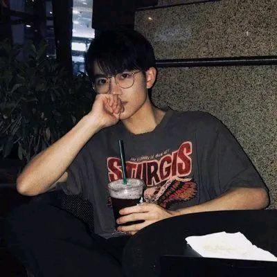 昨天比今天开心