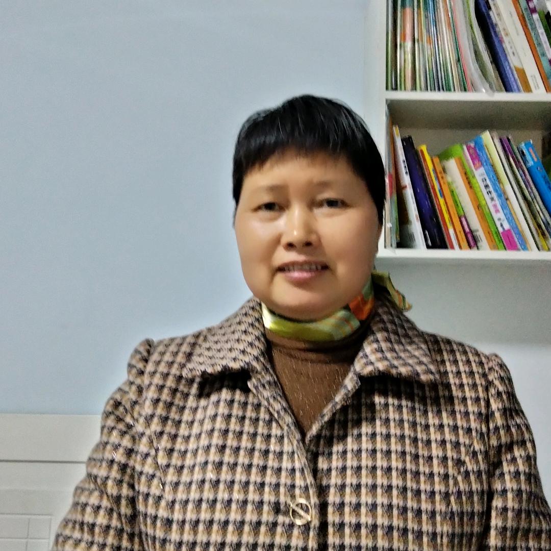 侯锦花