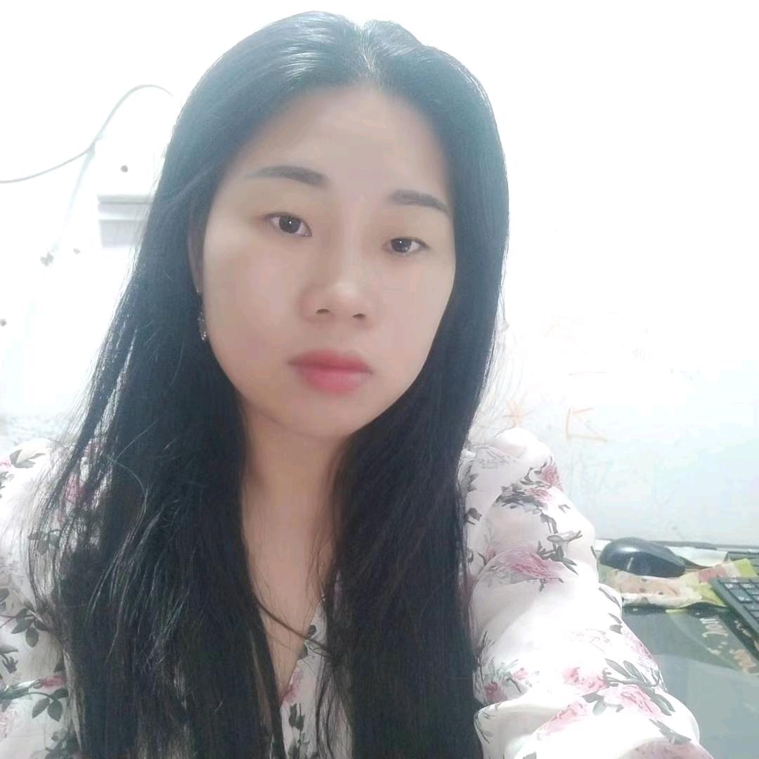 杨杨爱跳舞