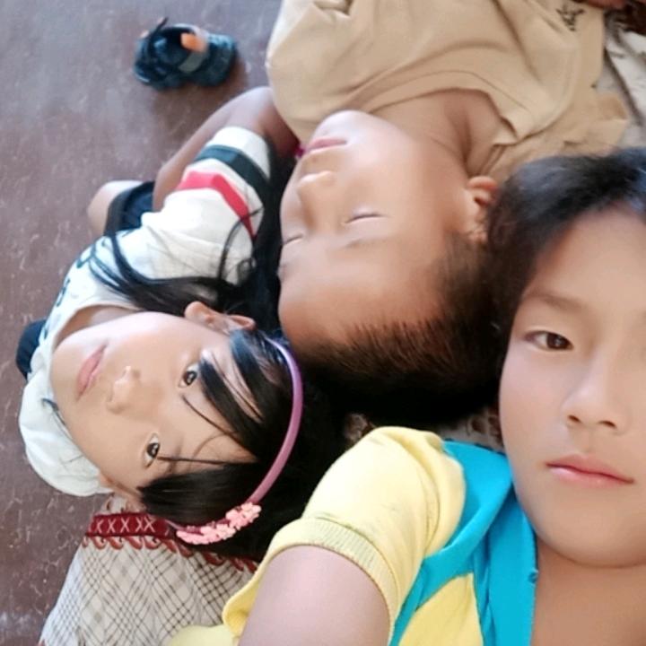 我的三个宝宝妈妈爱你们永远都爱你们