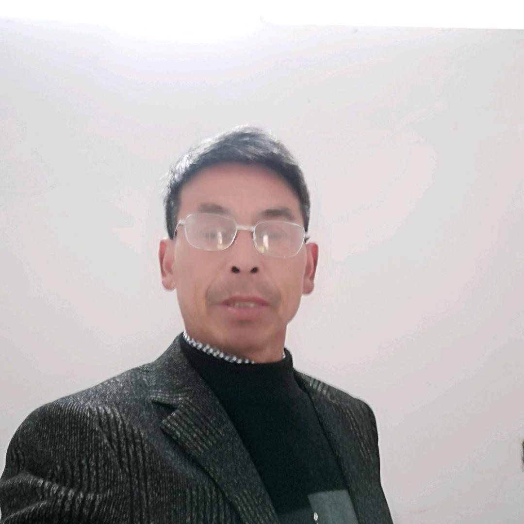 ，专业贴地板砖老李